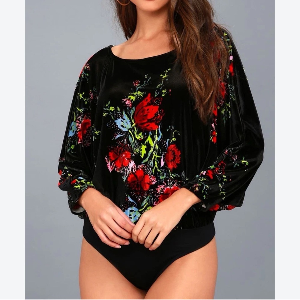 Intimately Free People Black Slouchy Babe Floral Velvet Bodysuit sz M